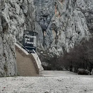 Quattro Apartmán Starigrad Paklenica
